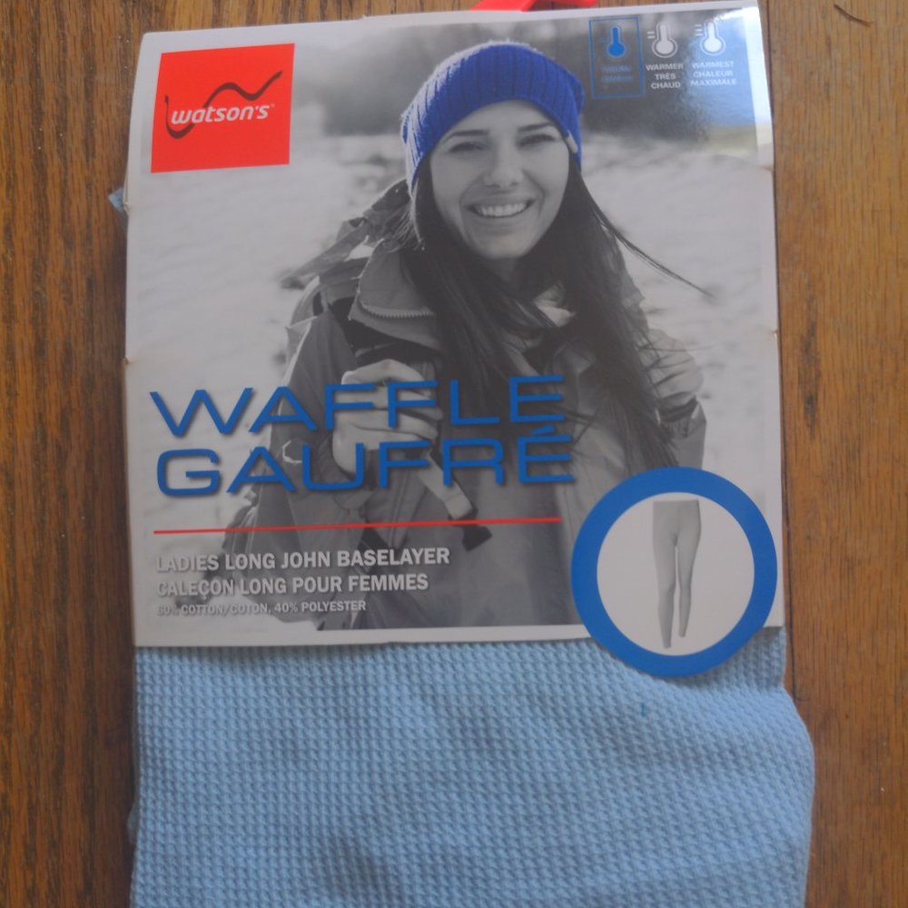 NWT Size S Blue Waffle knit baselayer leggings